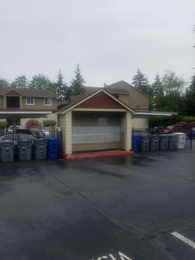 Horizon Square Apartment Homes, Everett, WA 98204 - photo 4