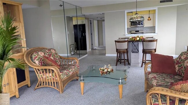 Windward Towers unit 8A, Newport News, VA 23607 - photo 6