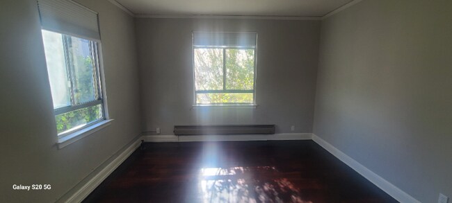 338 Portland Ave unit 10, Oakland, CA 94606 - photo 3