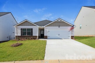 927 Equine Dr, Roebuck, SC 29376
