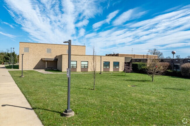Residents of Bethel can send their child to William Bick Primary School.