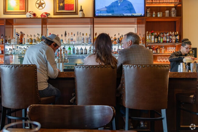 Jonathan's The Rub near Hilshire Village is a culinary destination worth savoring.