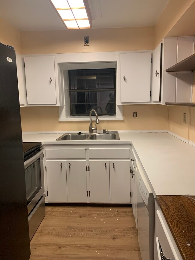 655 Kilmer St, Golden, CO 80401 - photo 4