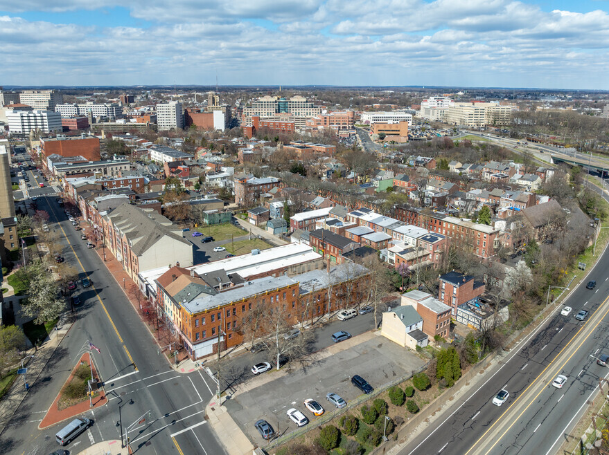 neighborhood_MillHill_v01_041024