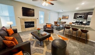 9467 N Baltimore Ave, Kansas City, MO 64155