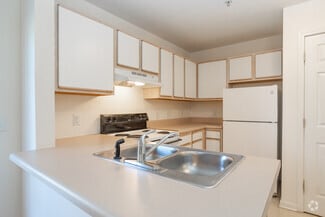 1101 Checker Dr, Raeford, NC 28376