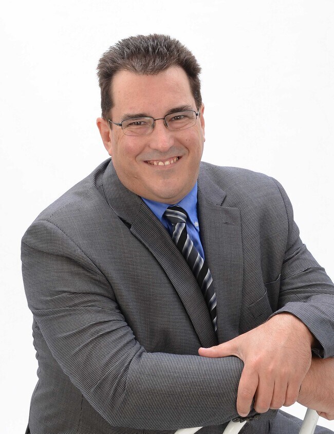 Agent Photo