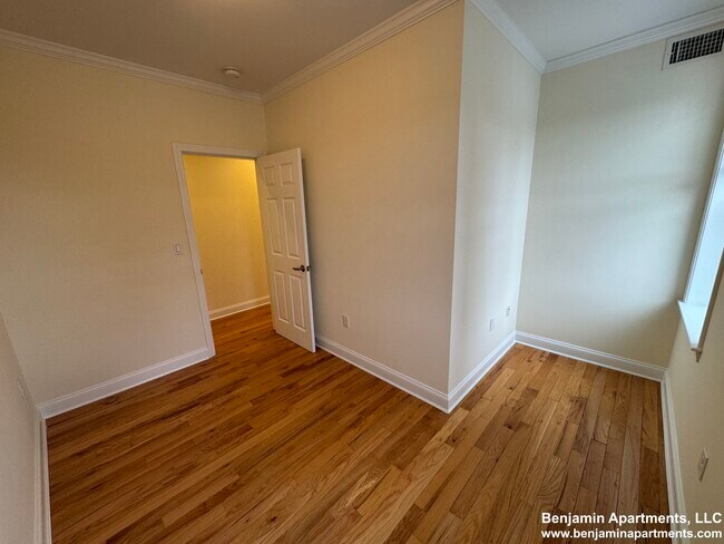 5 Chauncy St unit 65 Langdon St 1, Cambridge, MA 02138 - photo 6