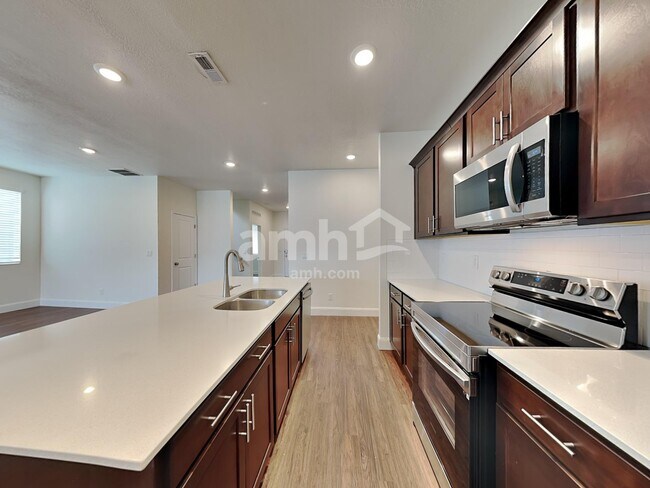 3371 S 2580 W, Syracuse, UT 84075 - photo 4