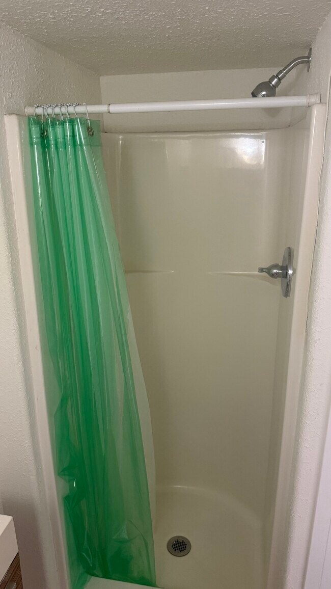 6661 Lindenhurst Ave unit Dino, Los Angeles, CA 90048 - photo 7