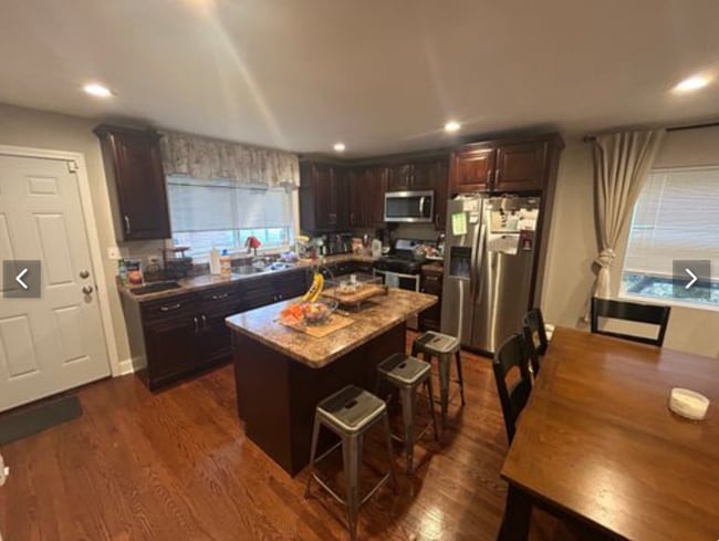 9143 S Cottage Grove Ave, Chicago, IL 60619 - photo 3