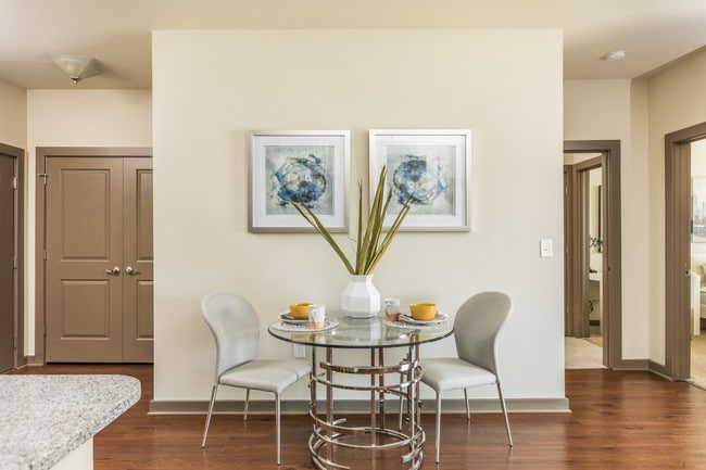 Flexible Dining Space