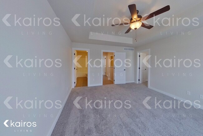 6933 Holly Ct, Johnston, IA 50131 - photo 7