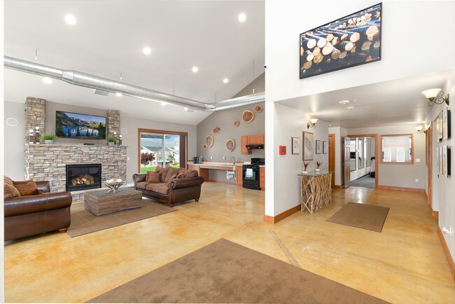 Riverview Collection - 275, Coeur D'Alene, ID 83814 - photo 2