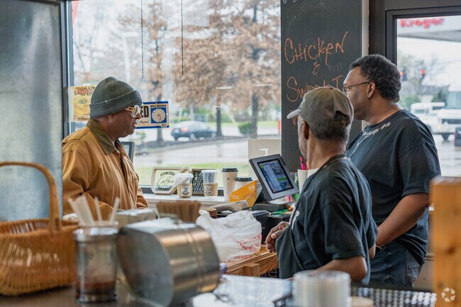 There are lots of nearby coffee shops to choose from like Brew and Sip.