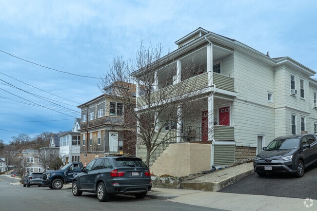 Larger multi-family homes line the streets of North Faulkner.