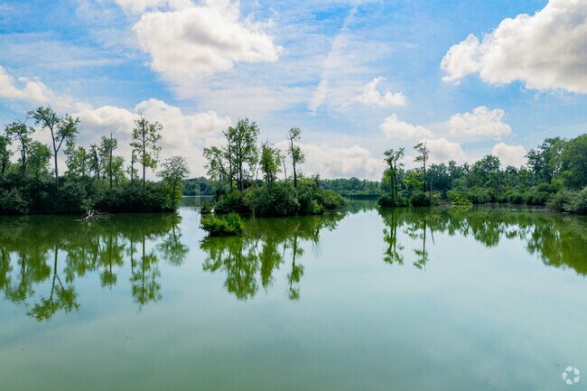 Kenton residents can enjoy fishing and kayaking at the picturesque France Lake.