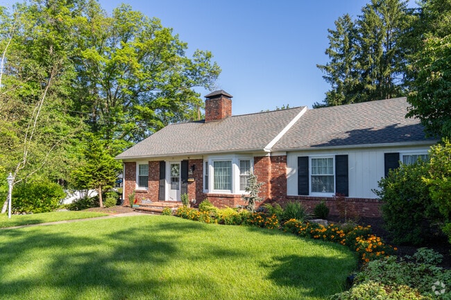 Ranch style homes are found throughout East End.