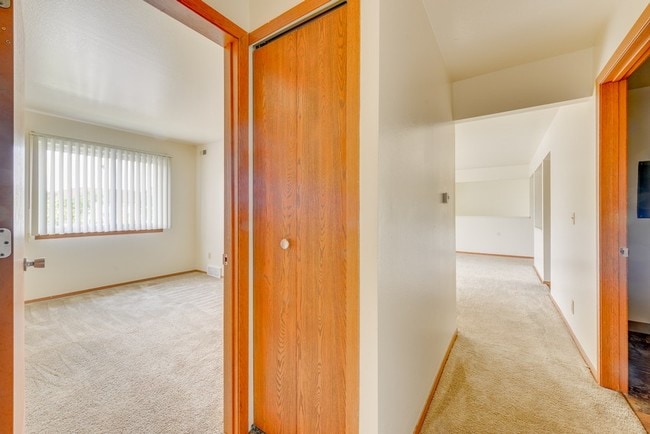 Morris Square, Mount Morris, MI 48458 - photo 6