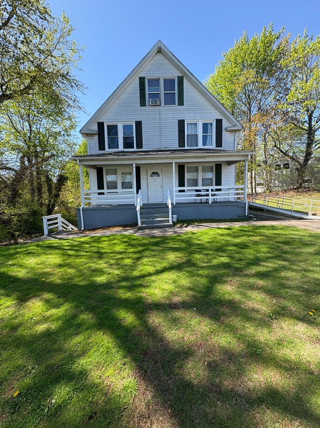 116 Old Foxon Rd Unit 5, East Haven, CT 06513