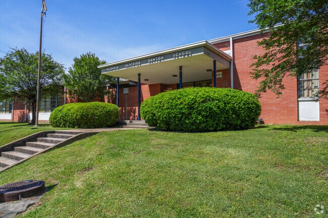 Dawson Elementary School serves 202 students in Jackson.