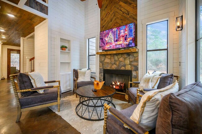 295 Apple Rdg Ln unit ID1370183P, Broken Bow, OK 74728 - photo 3