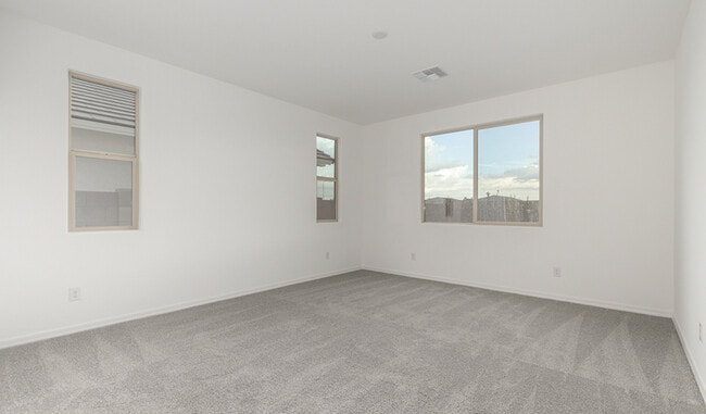 5430 W Manzanita Dr, Glendale, AZ 85302 - photo 4