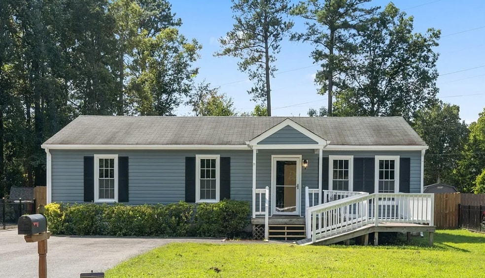 4317 Laurel Oak Rd, North Chesterfield, VA 23237 - photo 1