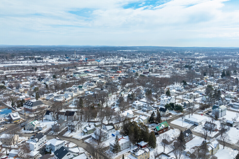 City_Waterville_1026613_P2_v03_CF_031125