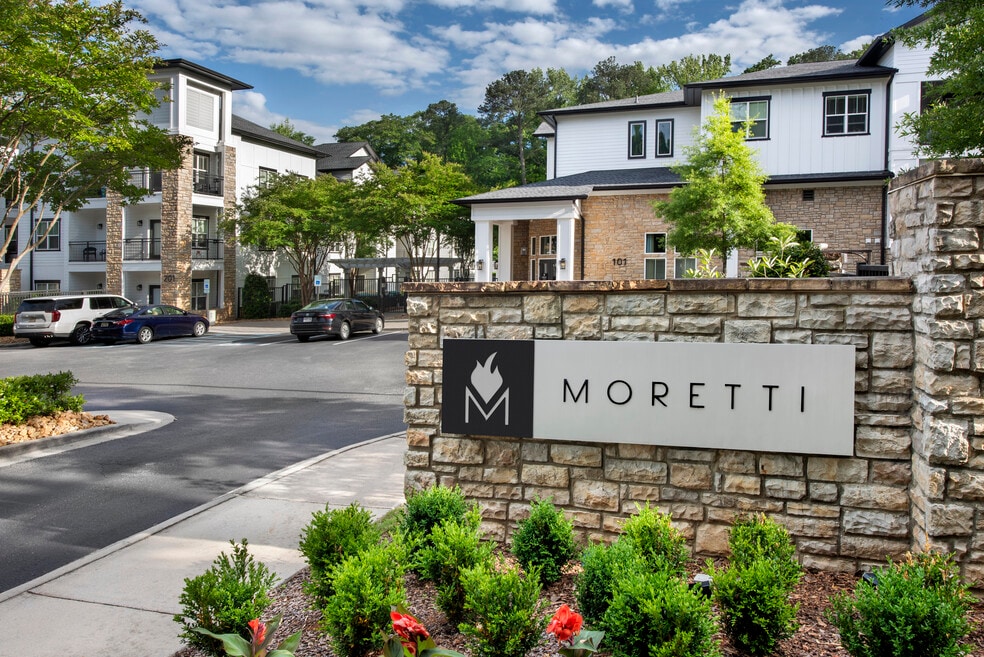 Moretti, Homewood, AL 35209 - photo 1