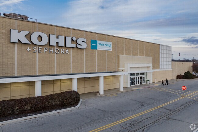 Kohl's at Northcrest shopping center is a great place to shop in Fort Wayne.