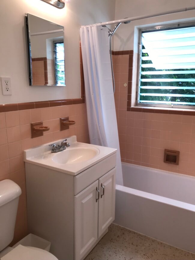 865 SE 20th Ave unit 5, Deerfield Beach, FL 33441 - photo 7