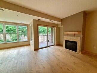 630 Main St N Unit 303, Stillwater, MN 55082