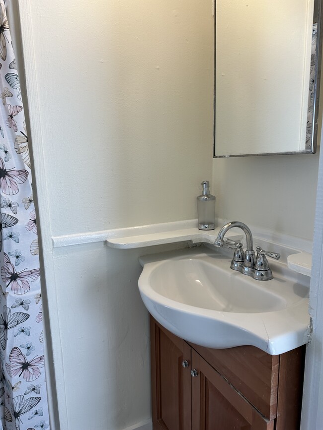 Example of Cottage Bathroom