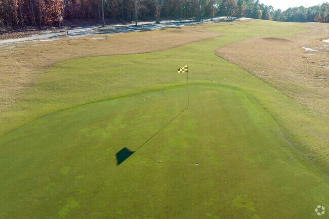 Charwood Golf Club is located in the town of Pine Ridge, just 8 miles from the state capital.