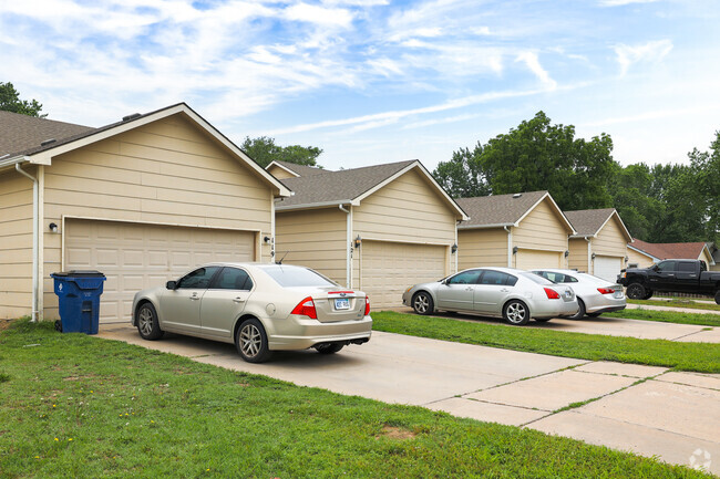 There are a few new traditional dwellings in Orchard Breeze.