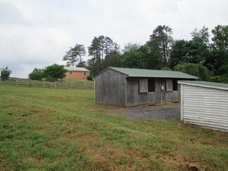 416 Laurel Mills Rd, Castleton, VA 22716