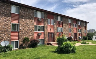 640 16th Ave SW, Cedar Rapids, IA 52404