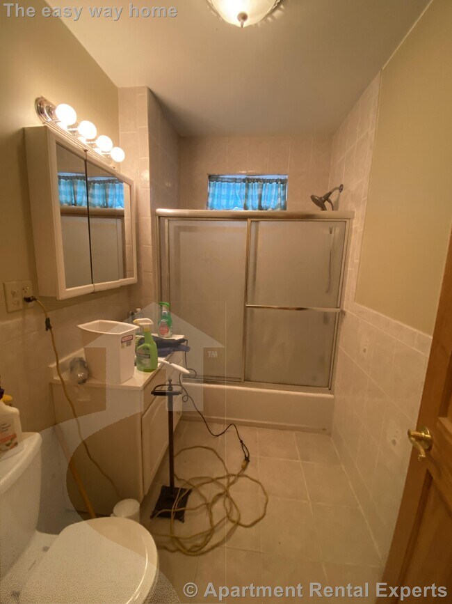 64 Paris St, Medford, MA 02155 - photo 7