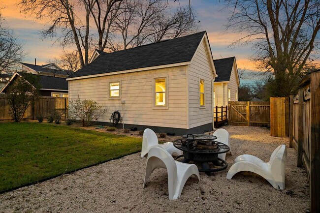 3308 Robinson Ave unit ID1254592P, Austin, TX 78722 - photo 5