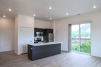 872 25th St, Ogden, UT 84401