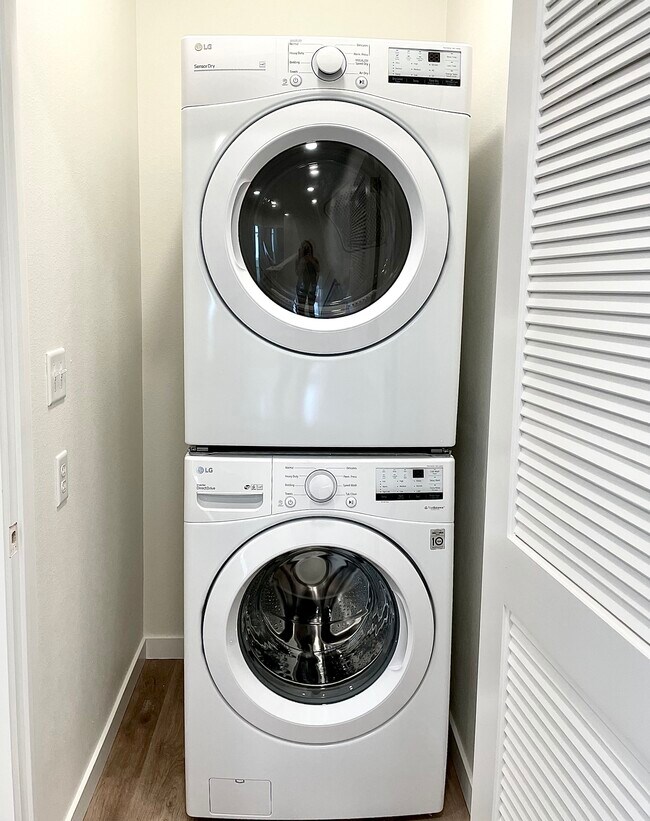 2511 N Hamilton St, Spokane, WA 99207 - photo 6