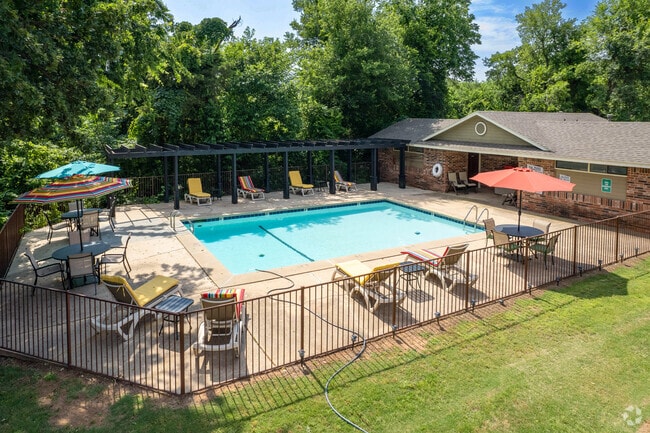 The Parke at Central, Edmond, OK 73034 - photo 3