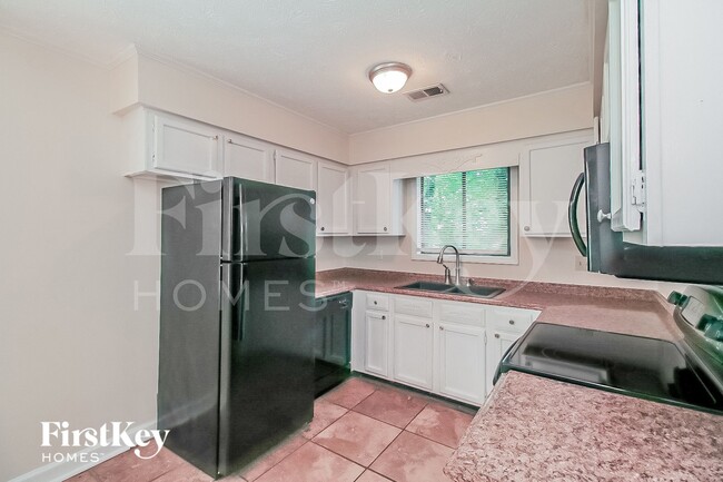 205 Lanyard Loop, Peachtree City, GA 30269 - photo 7