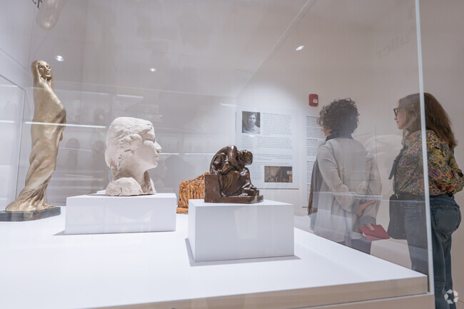 The Danforth Art Museum showcases inspiring exhibitions and celebrates creativity in the heart of Framingham Centre near Salem End Road.