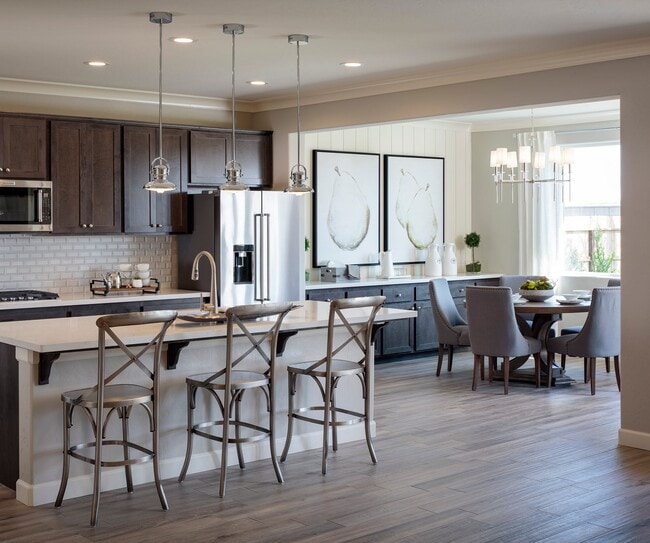 5021 W Sunnyview Ave, Visalia, CA 93291 - photo 4