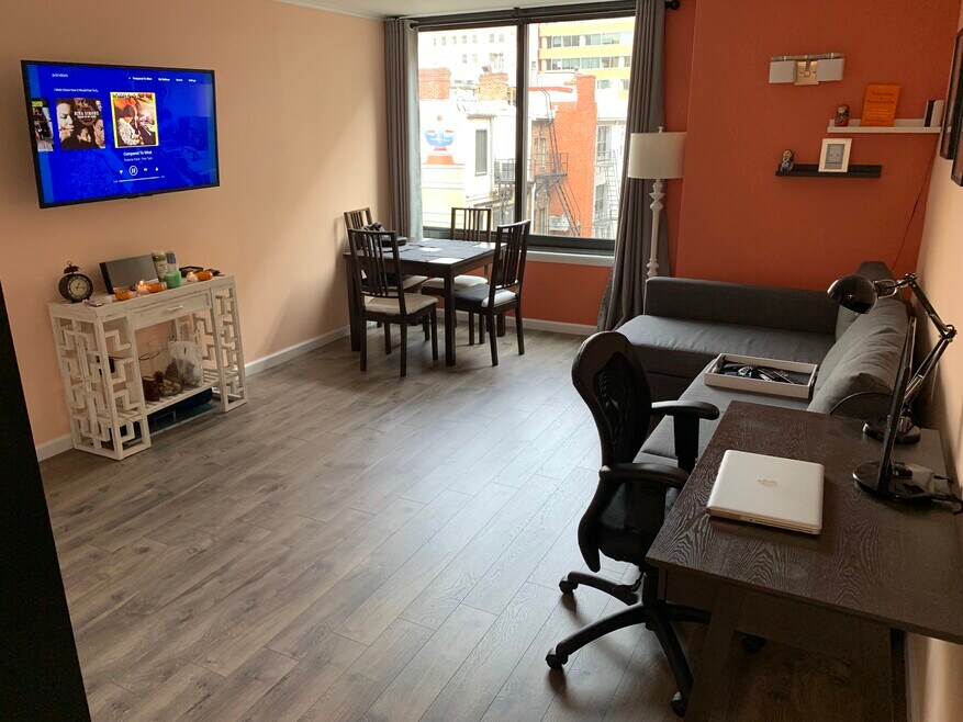 The Lauren unit 515, Washington, DC 20036 - photo 1