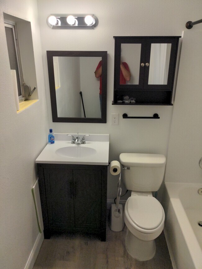 Updated bathroom 2022