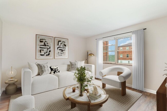 1607 Asmann Ave unit 11, Cincinnati, OH 45229 - photo 2