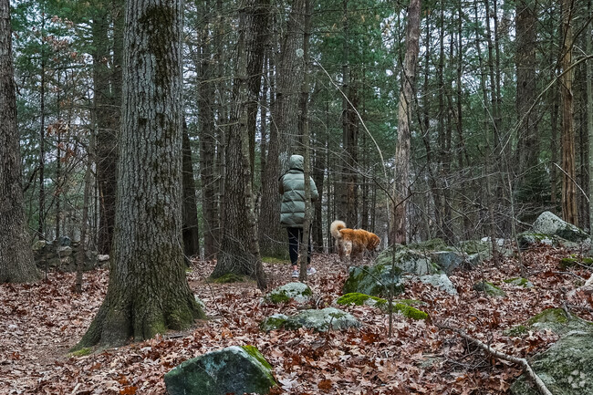 Cliff Estates residents enjoy walk the lovely trails of Kelly Memorial Fields.